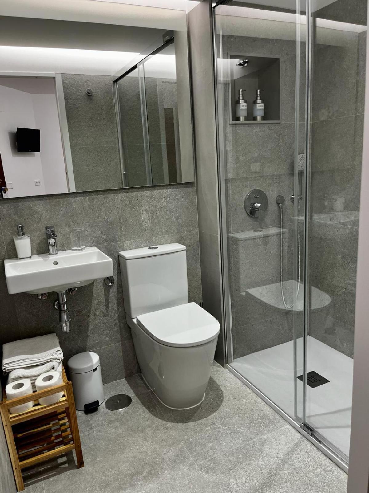 Hostal Charo II Santiago de Compostela Exteriör bild